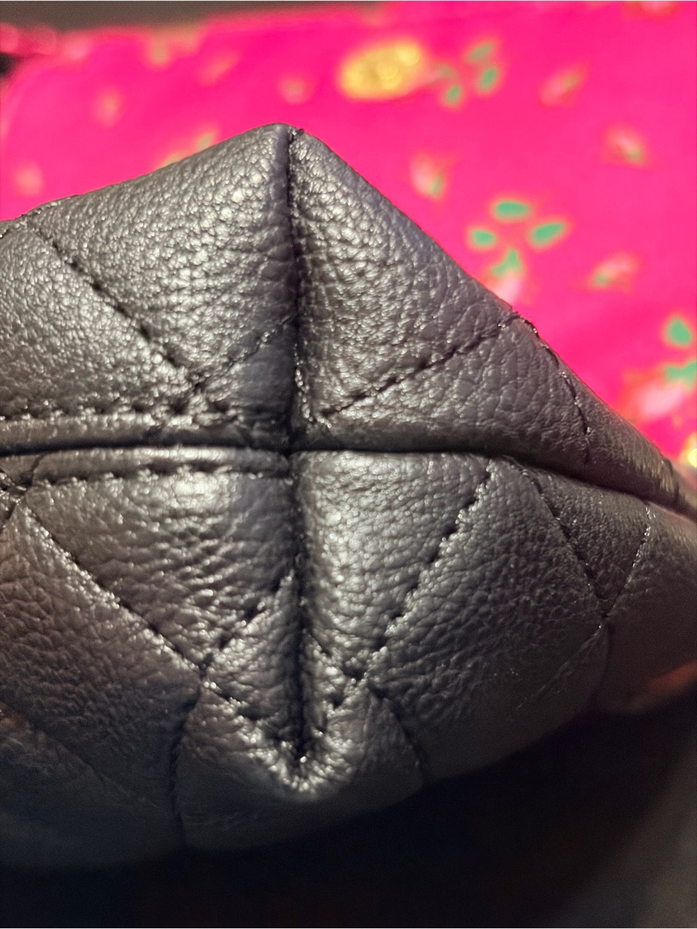 Betsey Johnson Black Quilted Bow Crossbody Bag with Pink Accent So Cute New - Picture 9 of 14